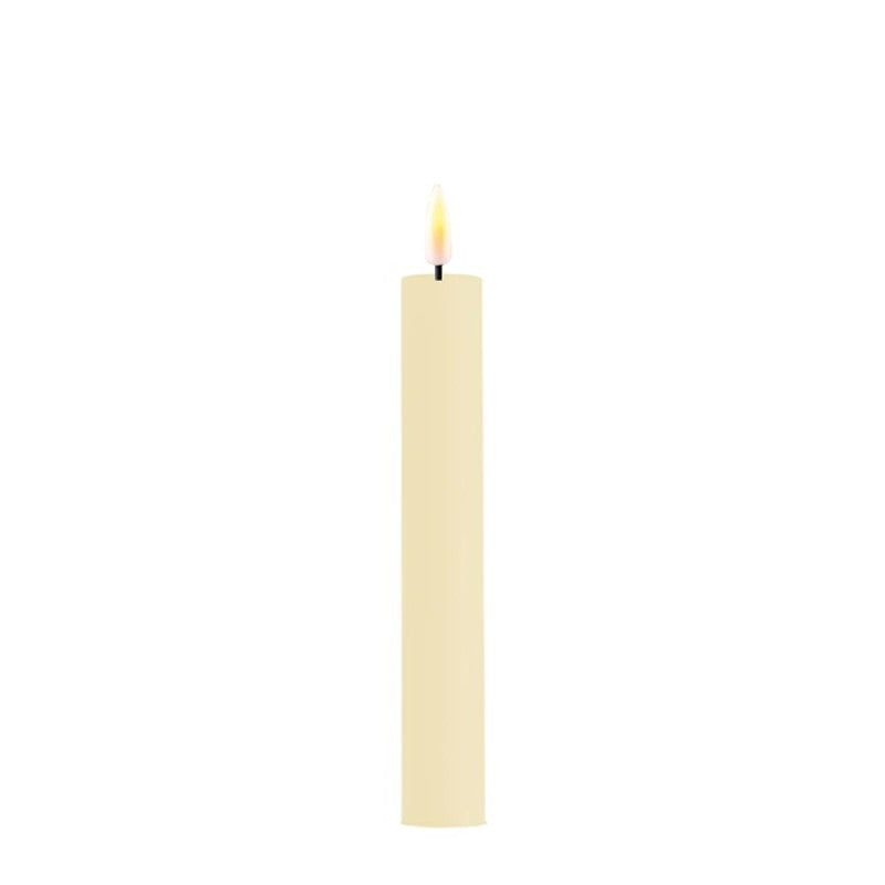 Straight LED dinner candles (set of 2) - Ivory