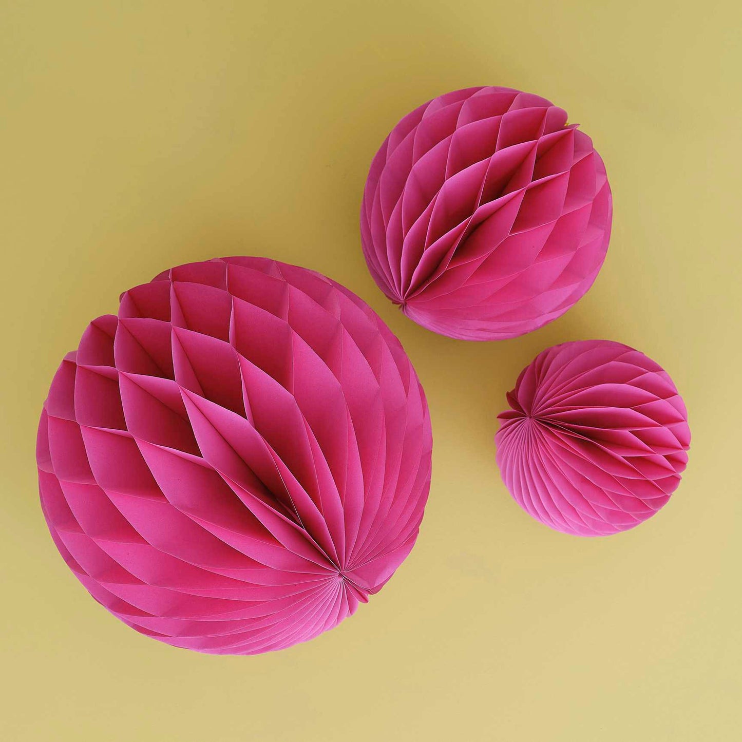 Honeycomb Balls, Set of 3 - Fuschia