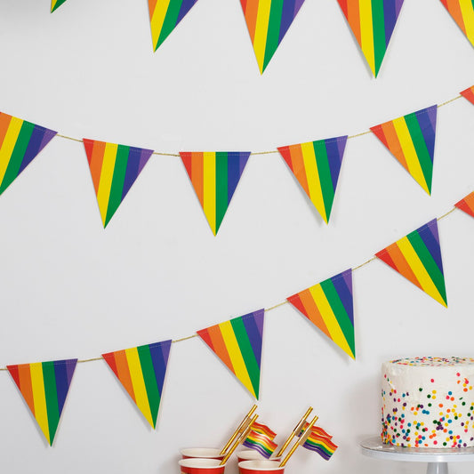 Rainbow bunting